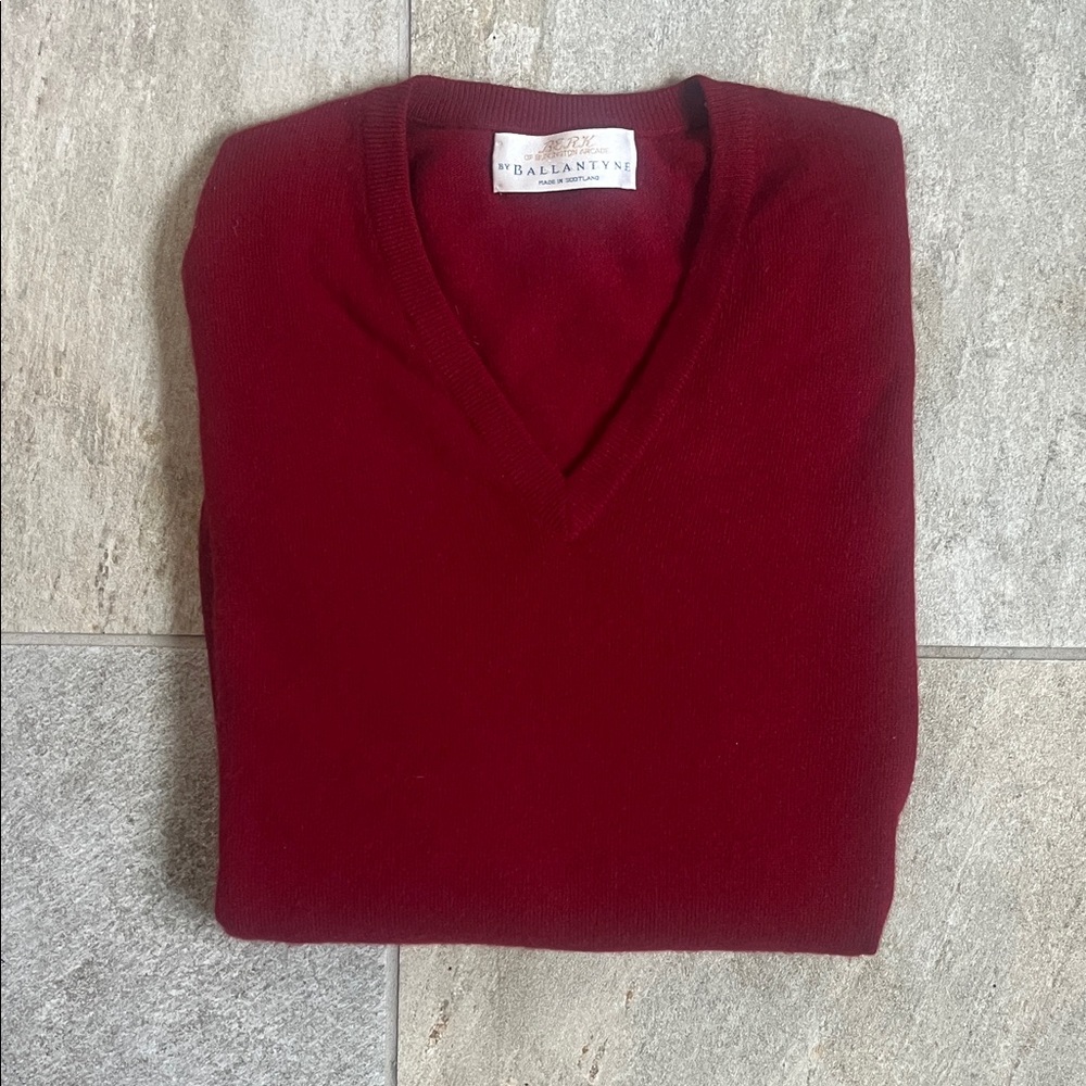 Deep Red Cashmere Mens V-neck Sweater